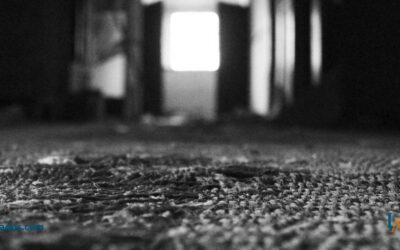 Suelos y tarimas defectuosas, ¿quién se hace cargo?